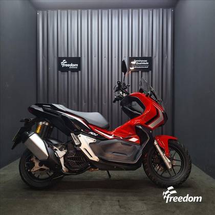 HONDA ADV 